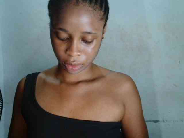 Creamyjuice webcam