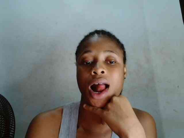 Creamyjuice webcam