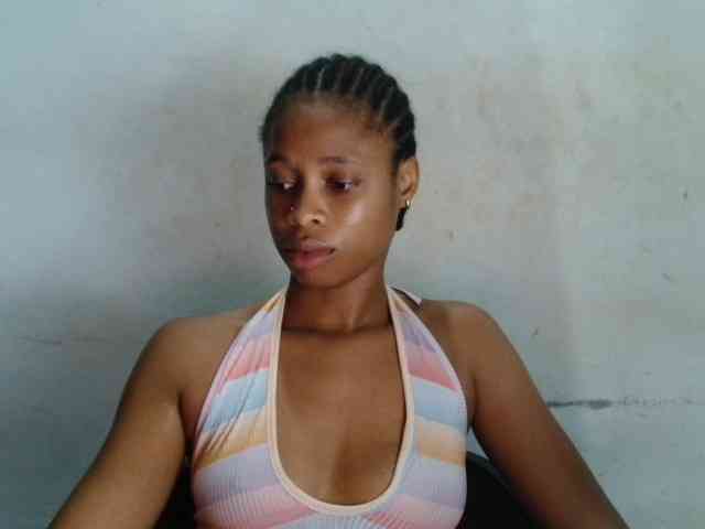 Creamyjuice webcam