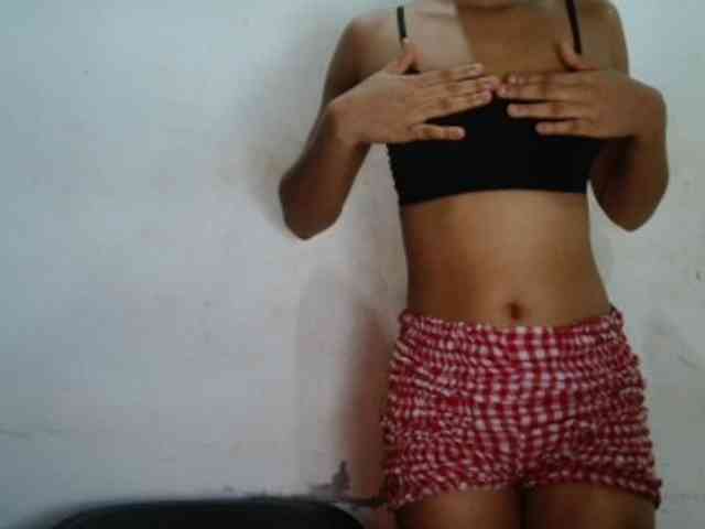 Creamyjuice webcam