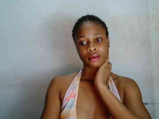 Creamyjuice webcam