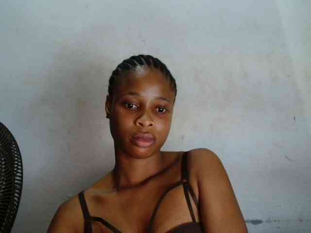 Creamyjuice webcam
