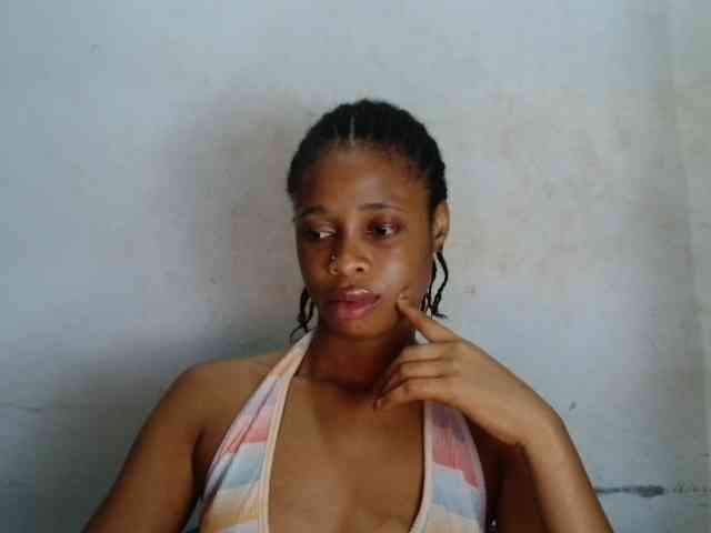 Creamyjuice webcam