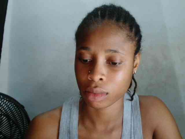 Creamyjuice webcam