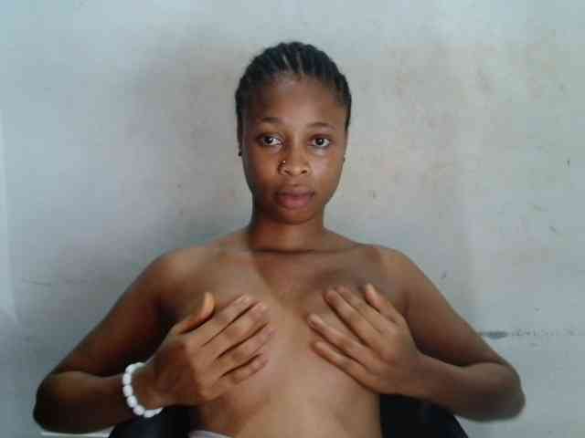 Creamyjuice webcam