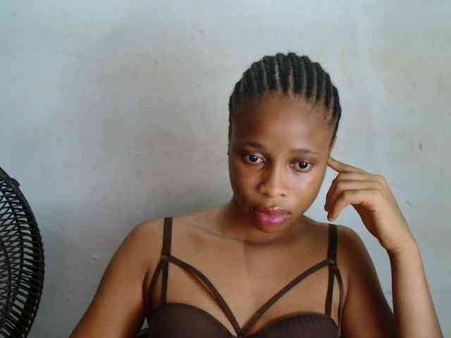 Creamyjuice webcam