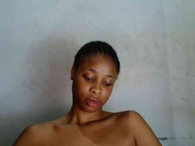 Creamyjuice webcam