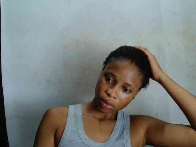Creamyjuice webcam