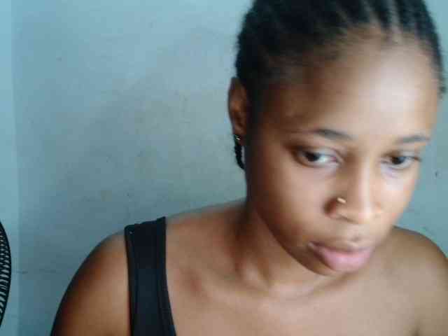 Creamyjuice webcam