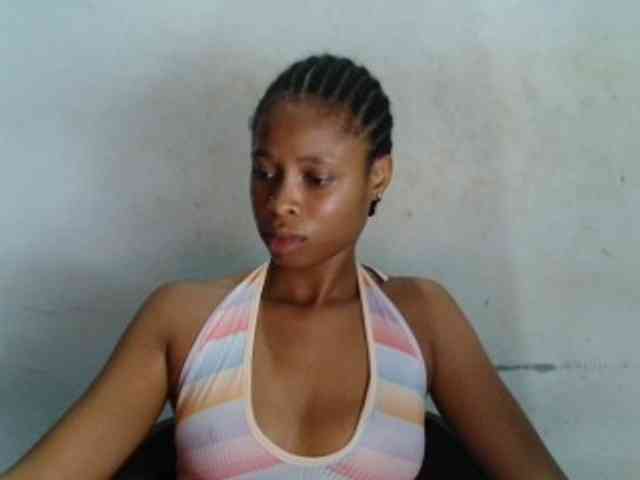 Creamyjuice webcam
