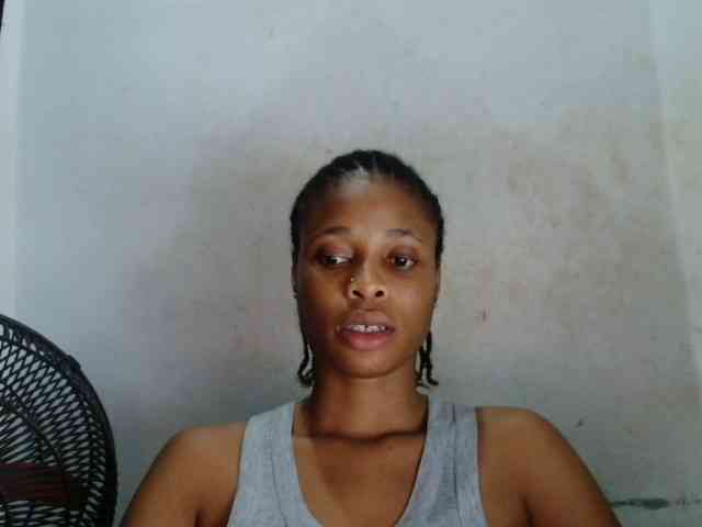 Creamyjuice webcam