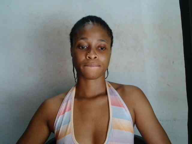 Creamyjuice webcam