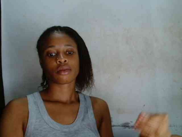 Creamyjuice webcam