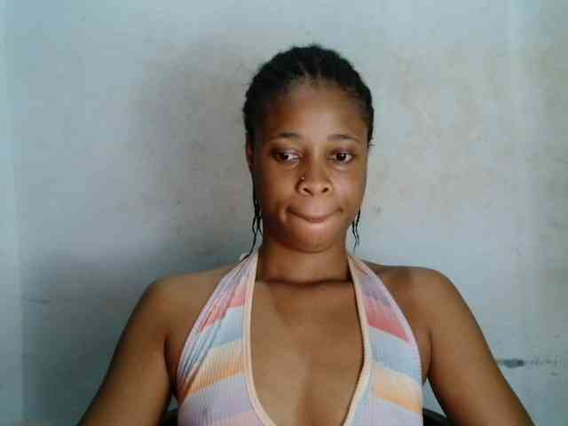 Creamyjuice webcam