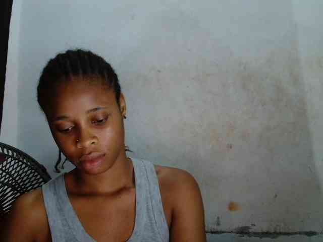 Creamyjuice webcam