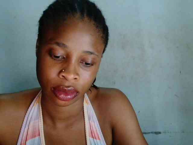 Creamyjuice webcam