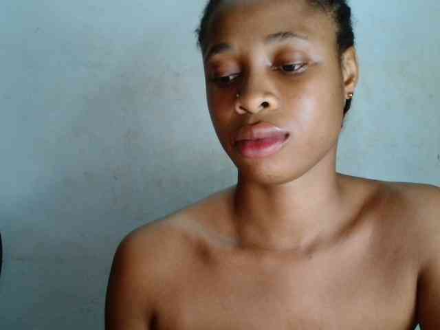 Creamyjuice webcam