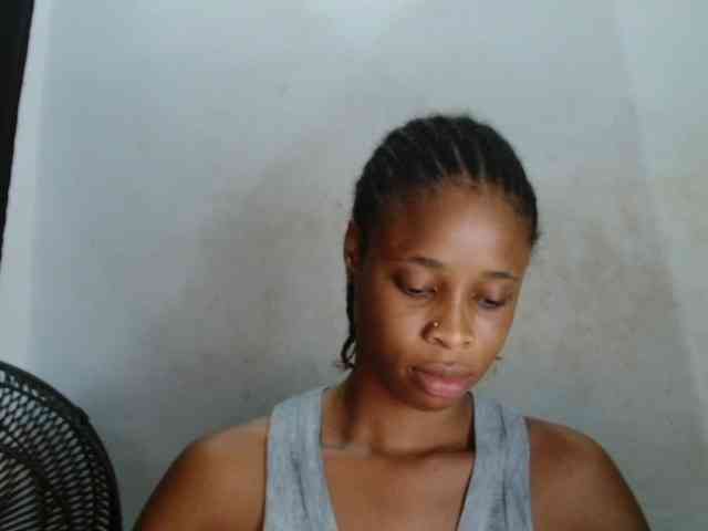 Creamyjuice webcam