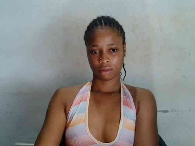 Creamyjuice webcam