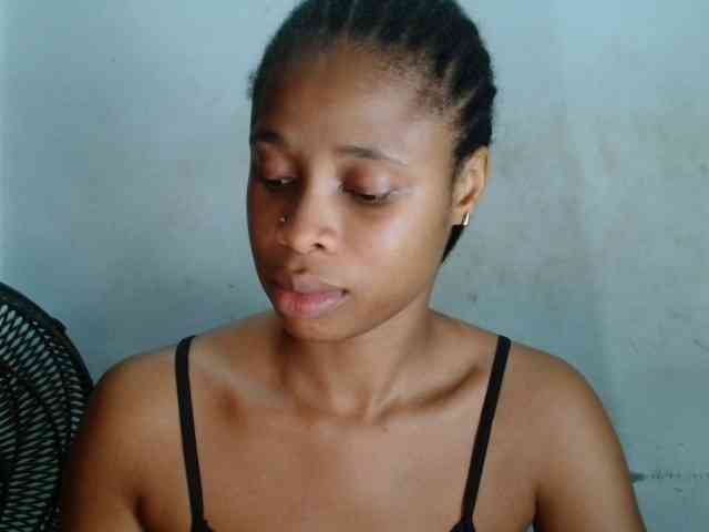 Creamyjuice webcam