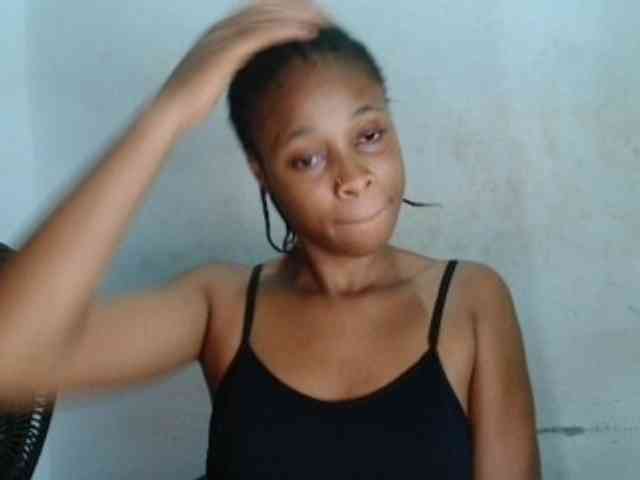 Creamyjuice webcam