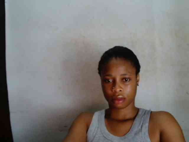 Creamyjuice webcam