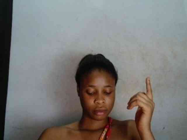 Creamyjuice webcam