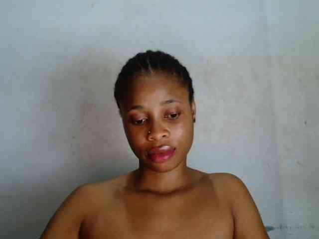 Creamyjuice webcam
