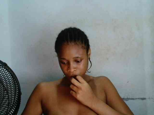 Creamyjuice webcam