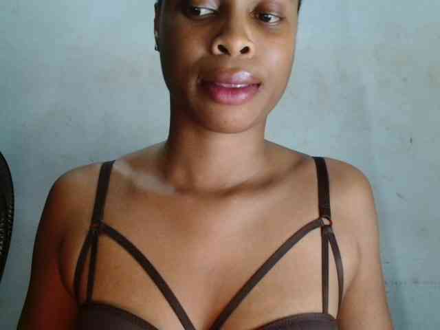 Creamyjuice webcam