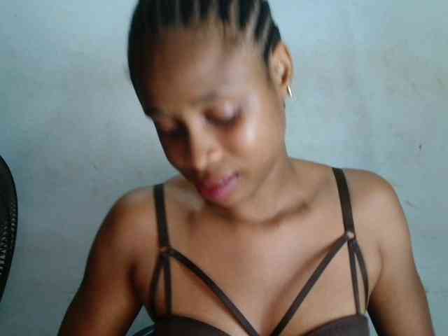 Creamyjuice webcam
