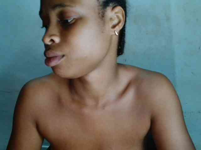 Creamyjuice webcam