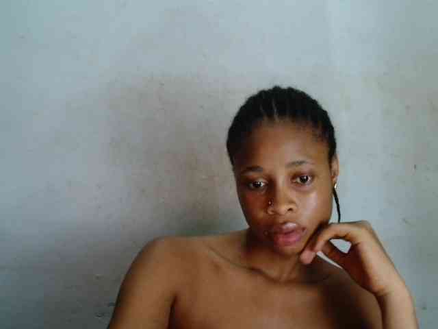 Creamyjuice webcam