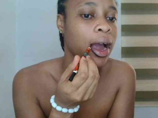 Creamyjuice webcam