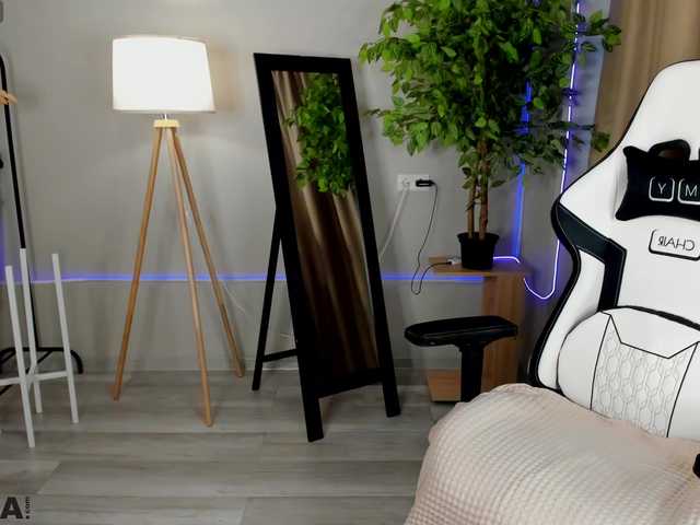 VeloraLuxe Live Cam on BongaCams