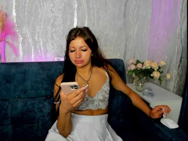 VeloraLuxe live cam on BongaCams