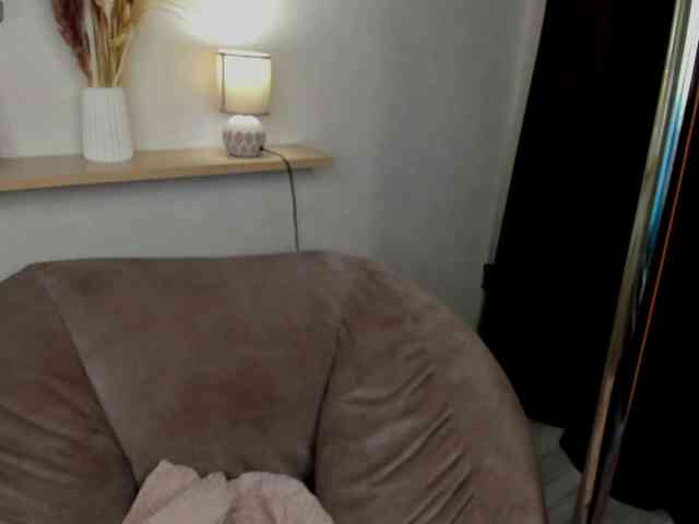 VeloraLuxe webcam