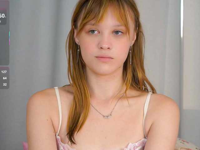 LunaLeez live cam on BongaCams