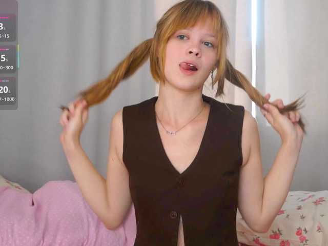 LunaLeez live cam on BongaCams