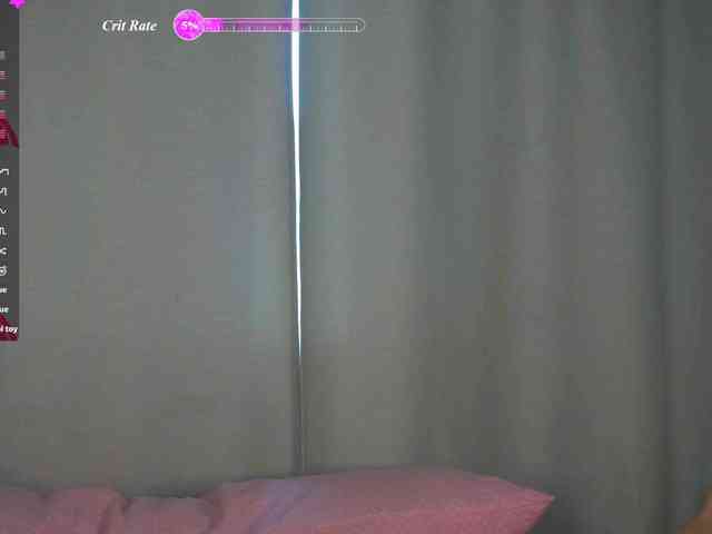 LunaLeez webcam