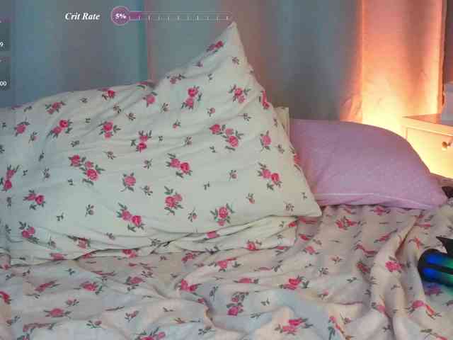 LunaLeez webcam