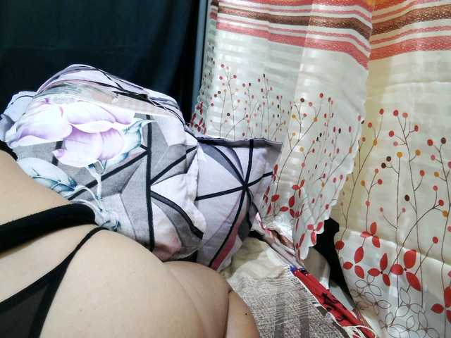 x-hottie-asian-x live cam on BongaCams