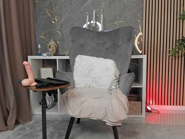 ChloeKole live webcam show