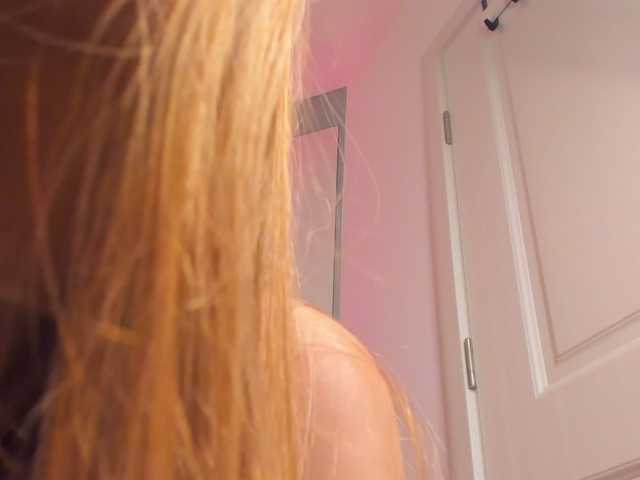 ChloeKole live cam on BongaCams