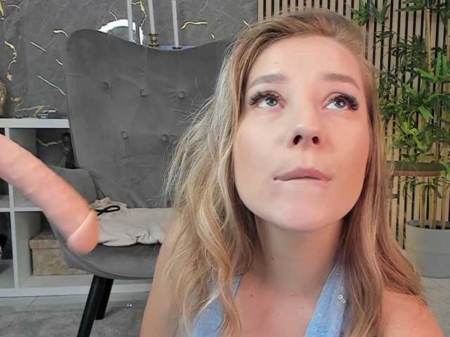 ChloeKole live webcam show