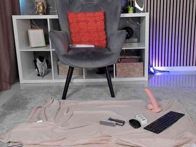 ChloeKole webcam