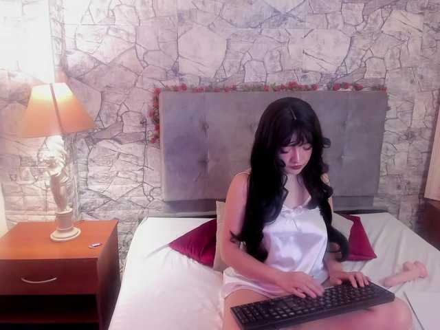 Sky-Lake live cam on BongaCams