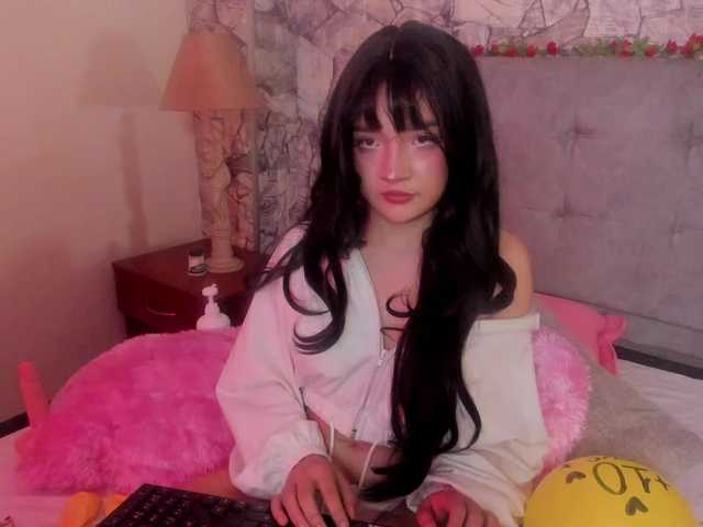 Sky-Lake live cam on BongaCams