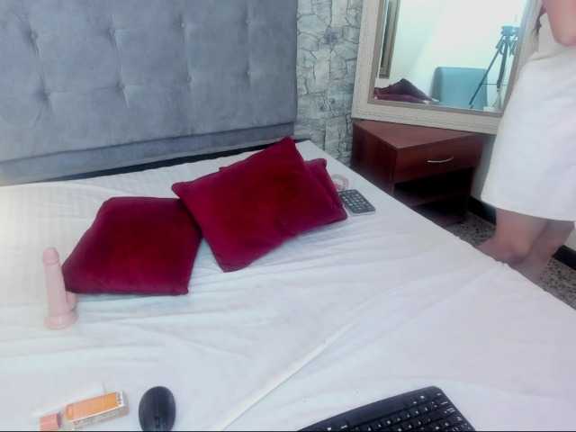 Sky-Lake live cam on BongaCams