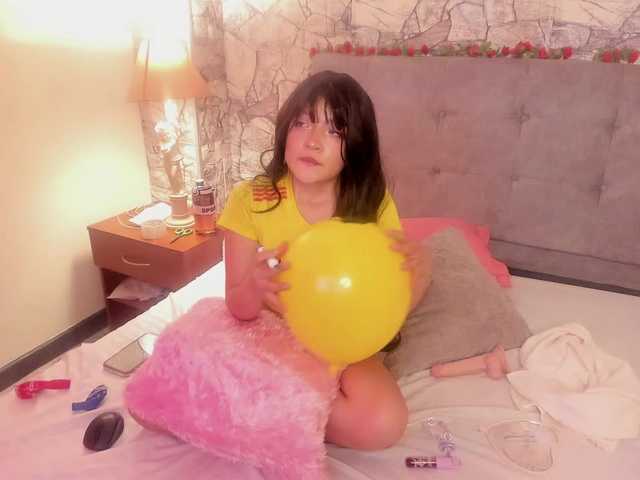 Sky-Lake live cam on BongaCams